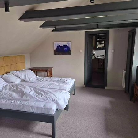 Barka Galeria Hotel Es Etterem Tállya Екстериор снимка