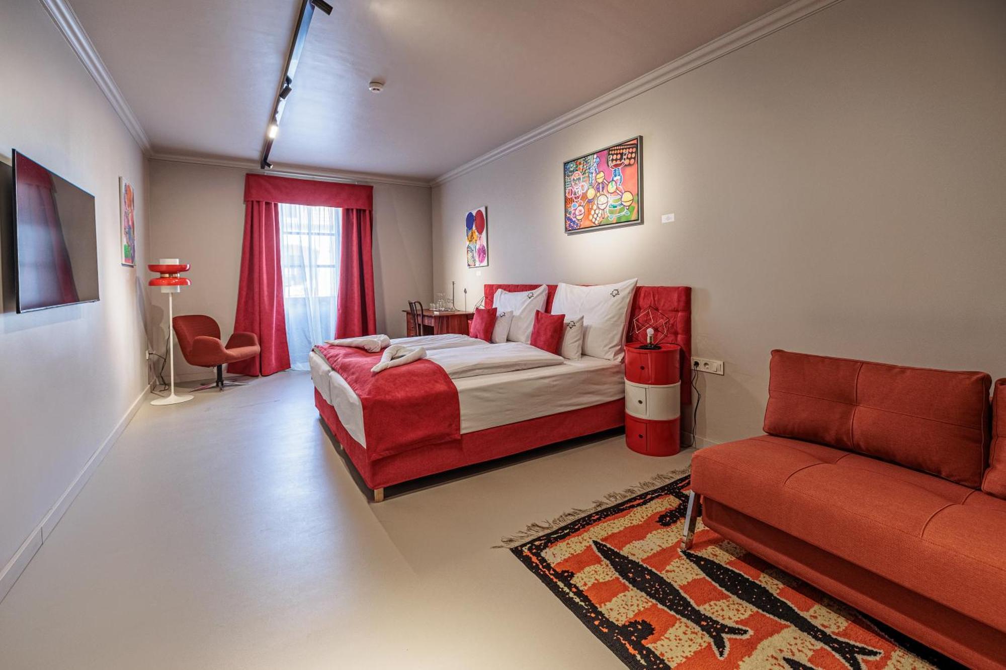 Barka Galeria Hotel Es Etterem Tállya Екстериор снимка